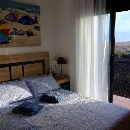 Esmeralda - 3 Bedrooms & Panoramic Views ラハレス